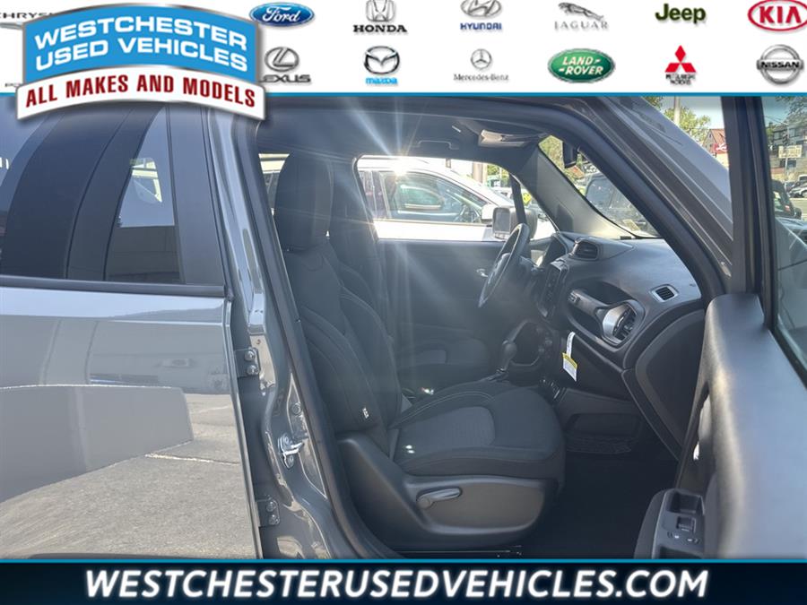 2021 Jeep Renegade Latitude, available for sale in White Plains, New York | Westchester Used Vehicles. White Plains, New York 2021 Jeep Renegade Latitude, available for sale in White Plains, New York | Westchester Used Vehicles. White Plains, New York