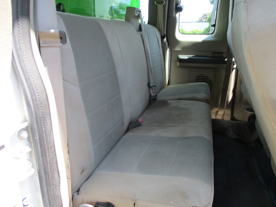 2008 Ford Super Duty F-550 DRW 4WD SuperCab 162" WB 60" CA XLT, available for sale in West Babylon, New York | New Gen Auto Group. West Babylon, New York 2008 Ford Super Duty F-550 DRW 4WD SuperCab 162" WB 60" CA XLT, available for sale in West Babylon, New York | New Gen Auto Group. West Babylon, New York