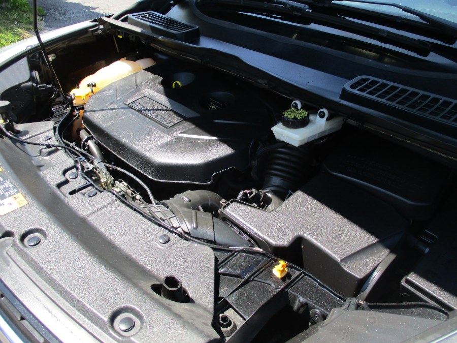 2014 Ford Escape 4WD 4dr Titanium, available for sale in West Babylon, New York | New Gen Auto Group. West Babylon, New York 2014 Ford Escape 4WD 4dr Titanium, available for sale in West Babylon, New York | New Gen Auto Group. West Babylon, New York