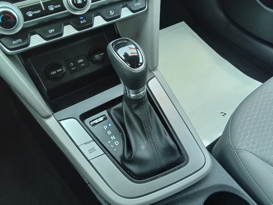 2020 Hyundai Elantra SE IVT, available for sale in Irvington, New Jersey | NJ Used Cars Center. Irvington, New Jersey 2020 Hyundai Elantra SE IVT, available for sale in Irvington, New Jersey | NJ Used Cars Center. Irvington, New Jersey