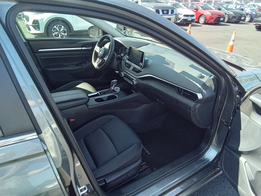 2022 Nissan Altima 2.5 SV Sedan, available for sale in Irvington, New Jersey | NJ Used Cars Center. Irvington, New Jersey 2022 Nissan Altima 2.5 SV Sedan, available for sale in Irvington, New Jersey | NJ Used Cars Center. Irvington, New Jersey