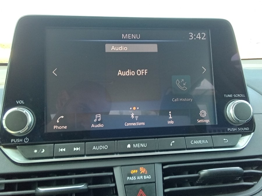 2022 Nissan Altima 2.5 SV Sedan, available for sale in Irvington, New Jersey | NJ Used Cars Center. Irvington, New Jersey 2022 Nissan Altima 2.5 SV Sedan, available for sale in Irvington, New Jersey | NJ Used Cars Center. Irvington, New Jersey