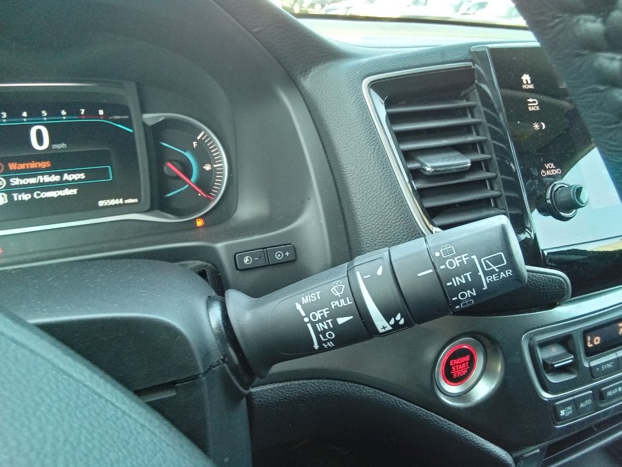 2020 Honda Pilot EX-L AWD, available for sale in Irvington, New Jersey | NJ Used Cars Center. Irvington, New Jersey 2020 Honda Pilot EX-L AWD, available for sale in Irvington, New Jersey | NJ Used Cars Center. Irvington, New Jersey
