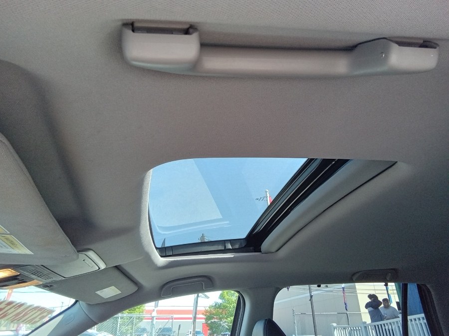 2020 Honda Pilot EX-L AWD, available for sale in Irvington, New Jersey | NJ Used Cars Center. Irvington, New Jersey 2020 Honda Pilot EX-L AWD, available for sale in Irvington, New Jersey | NJ Used Cars Center. Irvington, New Jersey