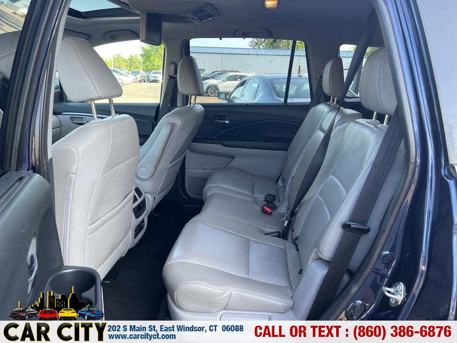 2017 Honda Pilot EX-L w/RES AWD, available for sale in East Windsor, Connecticut | Car City LLC. East Windsor, Connecticut 2017 Honda Pilot EX-L w/RES AWD, available for sale in East Windsor, Connecticut | Car City LLC. East Windsor, Connecticut