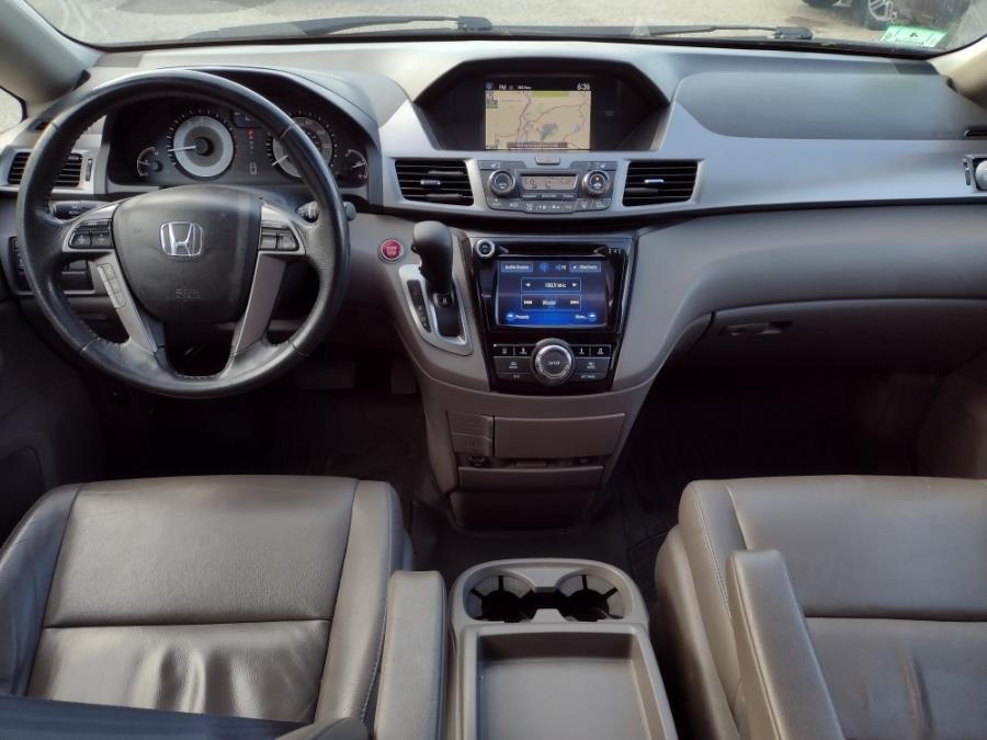 2014 Honda Odyssey 5dr EX-L w/Navi, available for sale in Chicopee, Massachusetts | Matts Auto Mall LLC. Chicopee, Massachusetts 2014 Honda Odyssey 5dr EX-L w/Navi, available for sale in Chicopee, Massachusetts | Matts Auto Mall LLC. Chicopee, Massachusetts