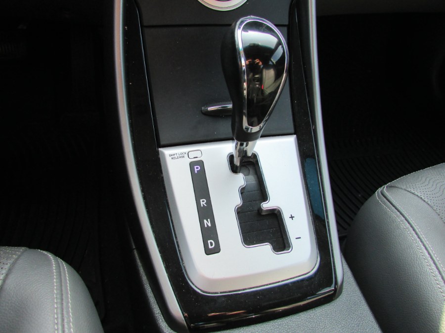 2012 Hyundai Elantra 4dr Sdn Auto Limited, available for sale in East Windsor, Connecticut | United Auto Sales of E Windsor, Inc. East Windsor, Connecticut 2012 Hyundai Elantra 4dr Sdn Auto Limited, available for sale in East Windsor, Connecticut | United Auto Sales of E Windsor, Inc. East Windsor, Connecticut