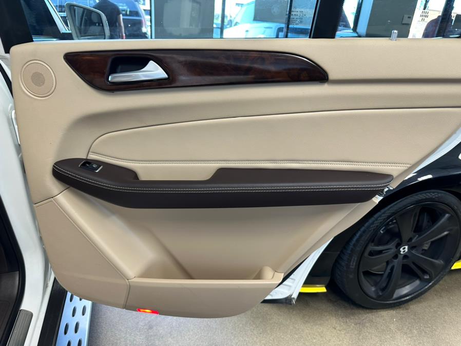 2019 Mercedes-Benz GLS GLS 450 4MATIC SUV, available for sale in Inwood, New York | 5 Towns Drive. Inwood, New York 2019 Mercedes-Benz GLS GLS 450 4MATIC SUV, available for sale in Inwood, New York | 5 Towns Drive. Inwood, New York