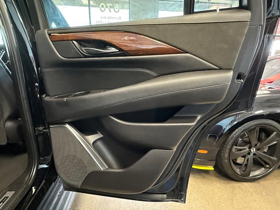 2019 Cadillac Escalade 4WD 4dr Luxury, available for sale in Inwood, New York | 5 Towns Drive. Inwood, New York 2019 Cadillac Escalade 4WD 4dr Luxury, available for sale in Inwood, New York | 5 Towns Drive. Inwood, New York