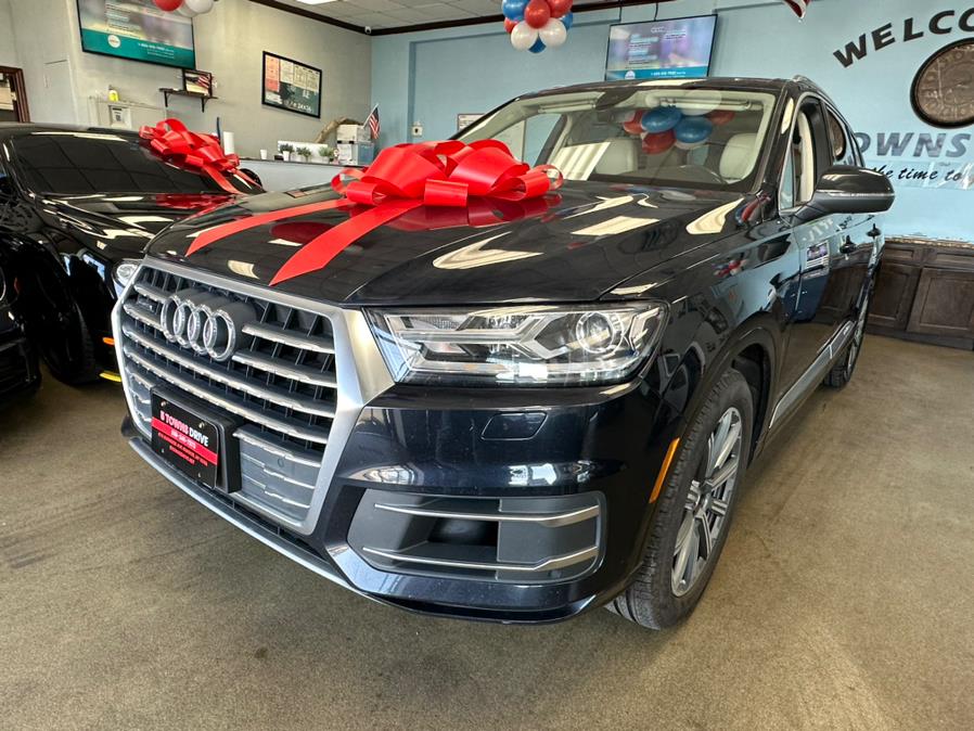 2018 Audi Q7 3.0 TFSI Premium, available for sale in Inwood, New York | 5 Towns Drive. Inwood, New York 2018 Audi Q7 3.0 TFSI Premium, available for sale in Inwood, New York | 5 Towns Drive. Inwood, New York