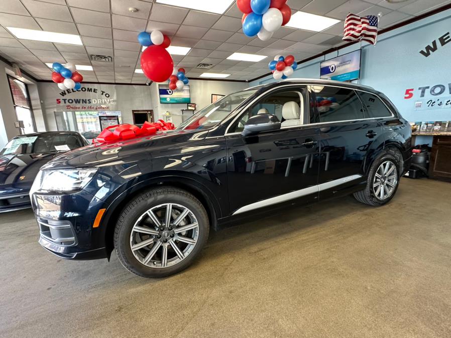 2018 Audi Q7 3.0 TFSI Premium, available for sale in Inwood, New York | 5 Towns Drive. Inwood, New York 2018 Audi Q7 3.0 TFSI Premium, available for sale in Inwood, New York | 5 Towns Drive. Inwood, New York