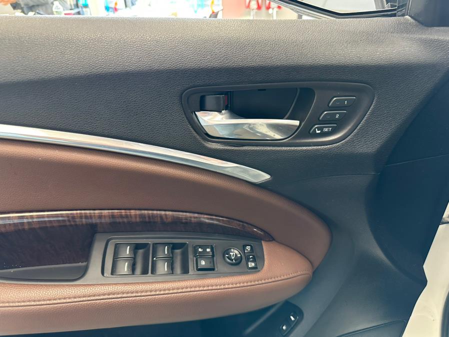 2017 Acura MDX SH-AWD w/Technology Pkg, available for sale in Inwood, New York | 5 Towns Drive. Inwood, New York 2017 Acura MDX SH-AWD w/Technology Pkg, available for sale in Inwood, New York | 5 Towns Drive. Inwood, New York
