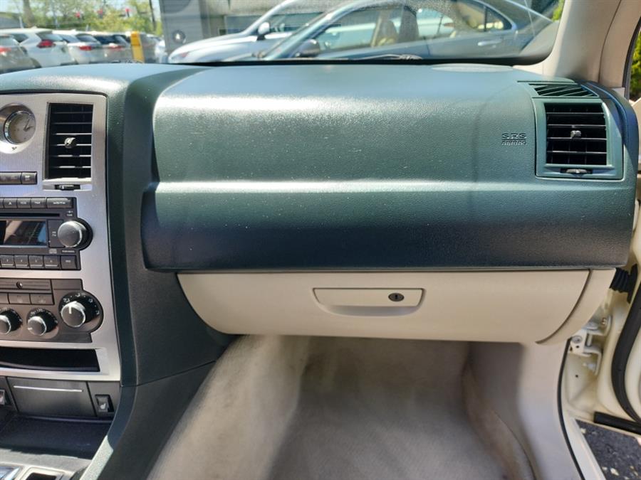 2005 Chrysler 300 4dr Sdn 300 Touring *Ltd Avail*, available for sale in Islip, New York | L.I. Auto Gallery. Islip, New York 2005 Chrysler 300 4dr Sdn 300 Touring *Ltd Avail*, available for sale in Islip, New York | L.I. Auto Gallery. Islip, New York