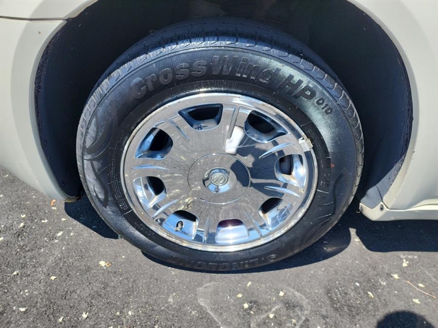 2005 Chrysler 300 4dr Sdn 300 Touring *Ltd Avail*, available for sale in Islip, New York | L.I. Auto Gallery. Islip, New York 2005 Chrysler 300 4dr Sdn 300 Touring *Ltd Avail*, available for sale in Islip, New York | L.I. Auto Gallery. Islip, New York