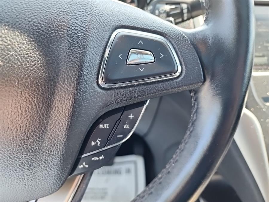 2015 Lincoln MKC AWD 4dr, available for sale in Islip, New York | L.I. Auto Gallery. Islip, New York 2015 Lincoln MKC AWD 4dr, available for sale in Islip, New York | L.I. Auto Gallery. Islip, New York