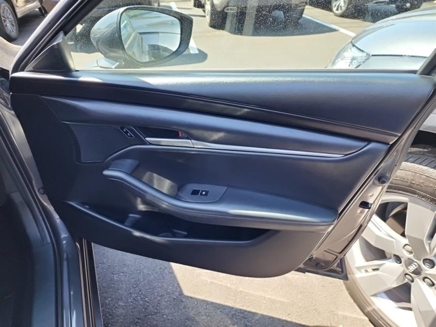 2020 Mazda Mazda3 Sedan Select Package FWD, available for sale in Islip, New York | L.I. Auto Gallery. Islip, New York 2020 Mazda Mazda3 Sedan Select Package FWD, available for sale in Islip, New York | L.I. Auto Gallery. Islip, New York