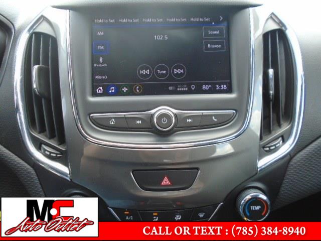 2019 Chevrolet Cruze 4dr Sdn CVT, available for sale in Colby, Kansas | M C Auto Outlet Inc. Colby, Kansas 2019 Chevrolet Cruze 4dr Sdn CVT, available for sale in Colby, Kansas | M C Auto Outlet Inc. Colby, Kansas