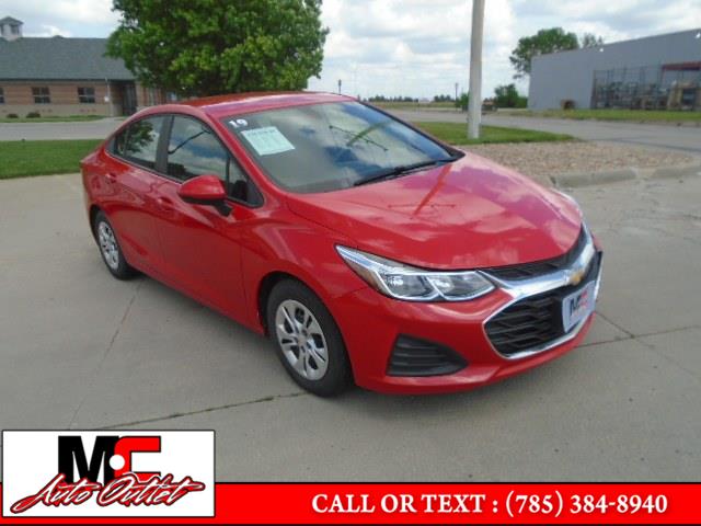 2019 Chevrolet Cruze 4dr Sdn CVT, available for sale in Colby, Kansas | M C Auto Outlet Inc. Colby, Kansas