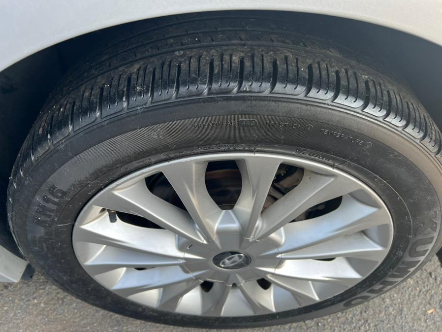 2015 Hyundai Sonata 4dr Sdn 2.4L Limited, available for sale in Berlin, Connecticut | Main Auto of Berlin. Berlin, Connecticut 2015 Hyundai Sonata 4dr Sdn 2.4L Limited, available for sale in Berlin, Connecticut | Main Auto of Berlin. Berlin, Connecticut