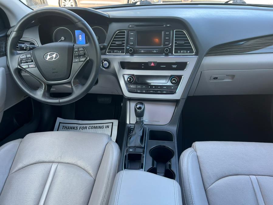 2015 Hyundai Sonata 4dr Sdn 2.4L Limited, available for sale in Berlin, Connecticut | Main Auto of Berlin. Berlin, Connecticut 2015 Hyundai Sonata 4dr Sdn 2.4L Limited, available for sale in Berlin, Connecticut | Main Auto of Berlin. Berlin, Connecticut