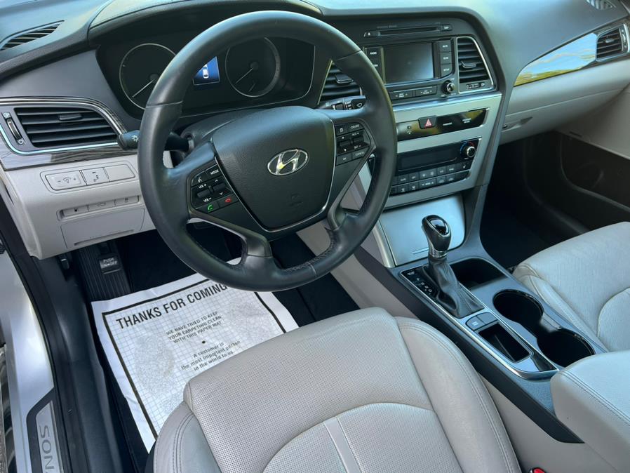 2015 Hyundai Sonata 4dr Sdn 2.4L Limited, available for sale in Berlin, Connecticut | Main Auto of Berlin. Berlin, Connecticut 2015 Hyundai Sonata 4dr Sdn 2.4L Limited, available for sale in Berlin, Connecticut | Main Auto of Berlin. Berlin, Connecticut