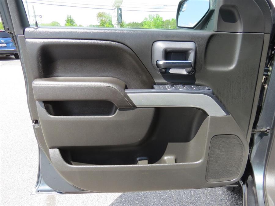 2017 Chevrolet Silverado 1500 LT Z71 4x4 4dr Crew Cab 5.8 ft. SB, available for sale in Auburn, Maine | Lake City Exports Inc. Auburn, Maine 2017 Chevrolet Silverado 1500 LT Z71 4x4 4dr Crew Cab 5.8 ft. SB, available for sale in Auburn, Maine | Lake City Exports Inc. Auburn, Maine
