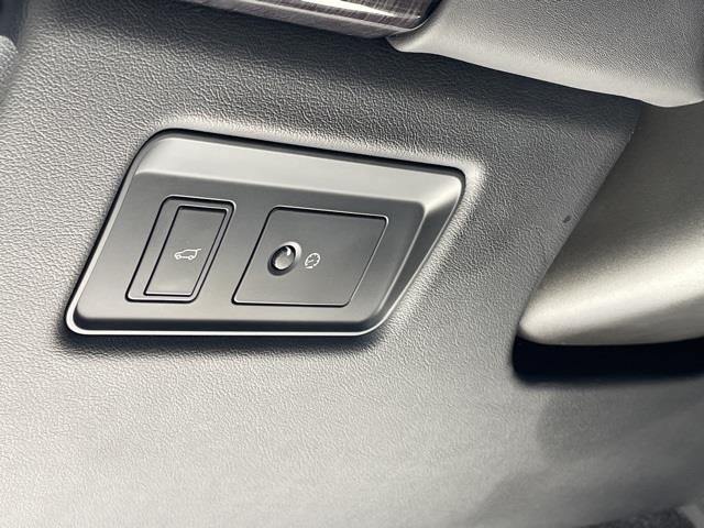 2019 Land Rover Range Rover Sport Supercharged, available for sale in Brookfield, Connecticut | Blasius Federal Road. Brookfield, Connecticut 2019 Land Rover Range Rover Sport Supercharged, available for sale in Brookfield, Connecticut | Blasius Federal Road. Brookfield, Connecticut