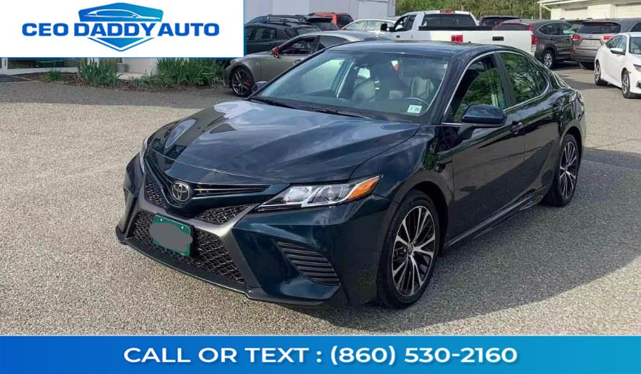 2020 Toyota Camry SE Auto (Natl), available for sale in Online only, Connecticut | CEO DADDY AUTO. Online only, Connecticut