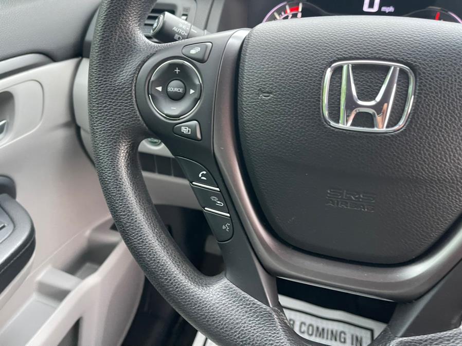 2016 Honda Pilot AWD 4dr EX, available for sale in Irvington, New Jersey | Elis Motors Corp. Irvington, New Jersey 2016 Honda Pilot AWD 4dr EX, available for sale in Irvington, New Jersey | Elis Motors Corp. Irvington, New Jersey