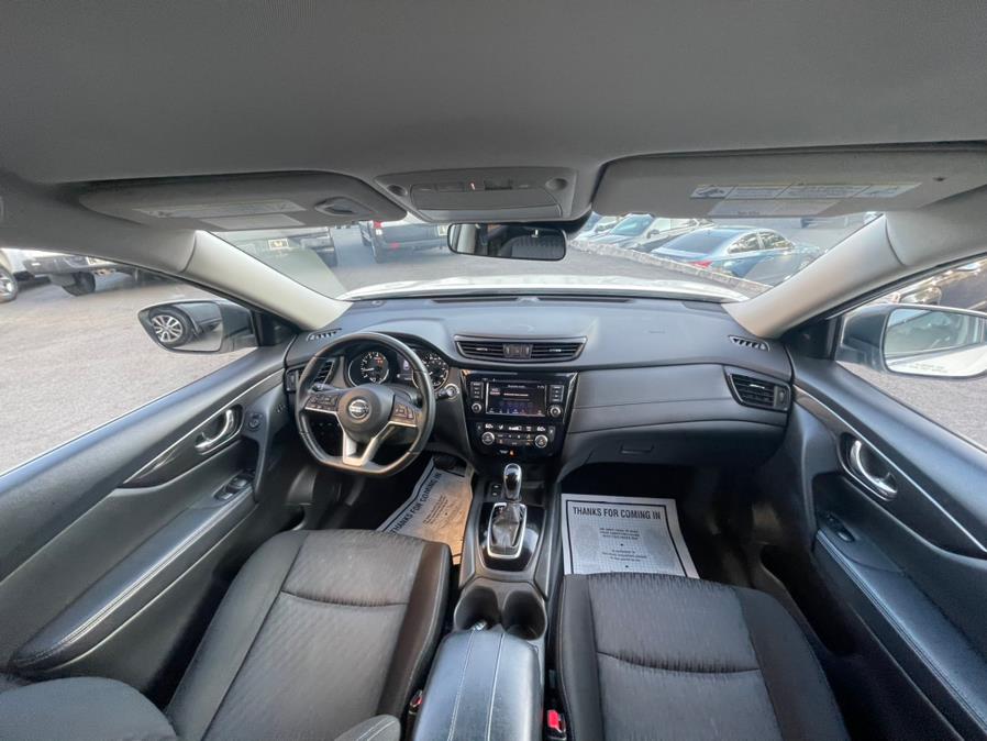 2020 Nissan Rogue AWD SV, available for sale in Irvington, New Jersey | Elis Motors Corp. Irvington, New Jersey 2020 Nissan Rogue AWD SV, available for sale in Irvington, New Jersey | Elis Motors Corp. Irvington, New Jersey