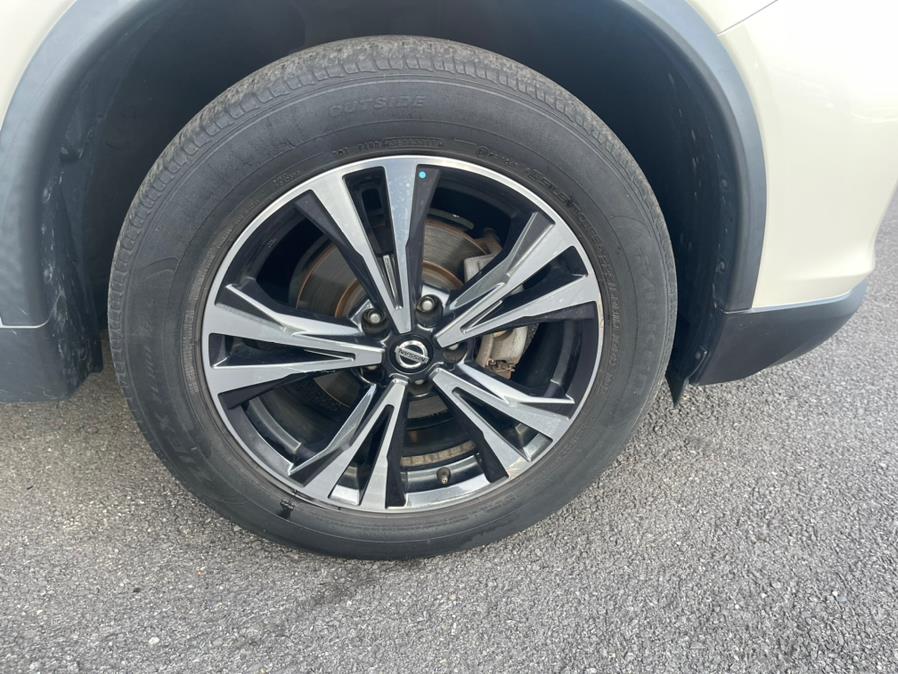 2020 Nissan Rogue AWD SV, available for sale in Irvington, New Jersey | Elis Motors Corp. Irvington, New Jersey 2020 Nissan Rogue AWD SV, available for sale in Irvington, New Jersey | Elis Motors Corp. Irvington, New Jersey