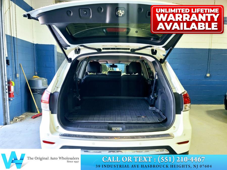 2016 Nissan Pathfinder 4WD 4dr Platinum, available for sale in Hasbrouck Heights, New Jersey | AW Auto & Truck Wholesalers, Inc. Hasbrouck Heights, New Jersey 2016 Nissan Pathfinder 4WD 4dr Platinum, available for sale in Hasbrouck Heights, New Jersey | AW Auto & Truck Wholesalers, Inc. Hasbrouck Heights, New Jersey