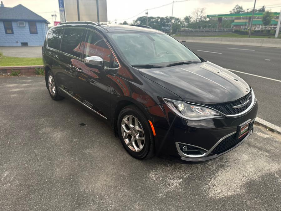 2018 Chrysler Pacifica Limited FWD, available for sale in Bloomingdale, New Jersey | Bloomingdale Auto Group. Bloomingdale, New Jersey