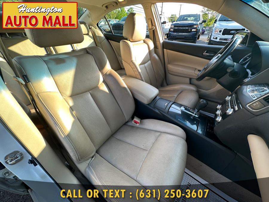 2013 Nissan Maxima 4dr Sdn 3.5 SV, available for sale in Huntington Station, New York | Huntington Auto Mall. Huntington Station, New York 2013 Nissan Maxima 4dr Sdn 3.5 SV, available for sale in Huntington Station, New York | Huntington Auto Mall. Huntington Station, New York