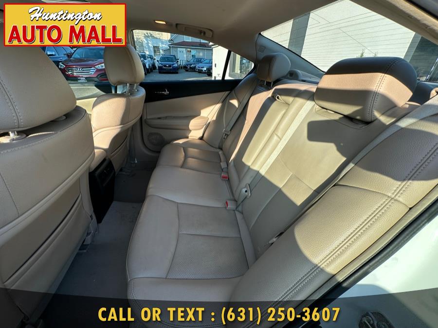 2013 Nissan Maxima 4dr Sdn 3.5 SV, available for sale in Huntington Station, New York | Huntington Auto Mall. Huntington Station, New York 2013 Nissan Maxima 4dr Sdn 3.5 SV, available for sale in Huntington Station, New York | Huntington Auto Mall. Huntington Station, New York