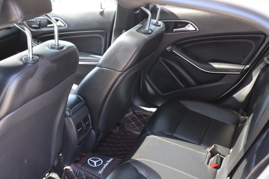 2015 Mercedes-Benz GLA-Class 4MATIC 4dr GLA250, available for sale in Jamaica, New York | Hillside Auto Mall Inc.. Jamaica, New York 2015 Mercedes-Benz GLA-Class 4MATIC 4dr GLA250, available for sale in Jamaica, New York | Hillside Auto Mall Inc.. Jamaica, New York