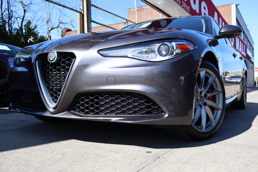 2019 Alfa Romeo Giulia Sport AWD, available for sale in Jamaica, New York | Hillside Auto Mall Inc.. Jamaica, New York 2019 Alfa Romeo Giulia Sport AWD, available for sale in Jamaica, New York | Hillside Auto Mall Inc.. Jamaica, New York