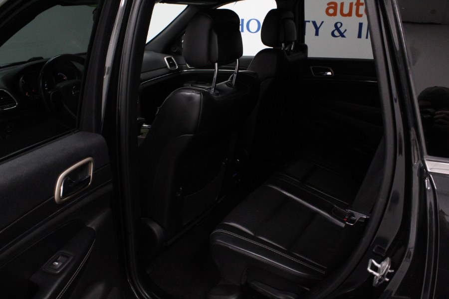 2015 Jeep Grand Cherokee 4WD 4dr Limited, available for sale in Plainville, Connecticut | New England Auto Sales LLC. Plainville, Connecticut 2015 Jeep Grand Cherokee 4WD 4dr Limited, available for sale in Plainville, Connecticut | New England Auto Sales LLC. Plainville, Connecticut