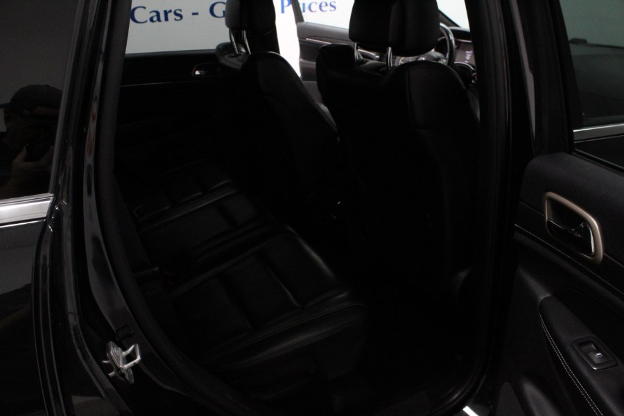 2015 Jeep Grand Cherokee 4WD 4dr Limited, available for sale in Plainville, Connecticut | New England Auto Sales LLC. Plainville, Connecticut 2015 Jeep Grand Cherokee 4WD 4dr Limited, available for sale in Plainville, Connecticut | New England Auto Sales LLC. Plainville, Connecticut