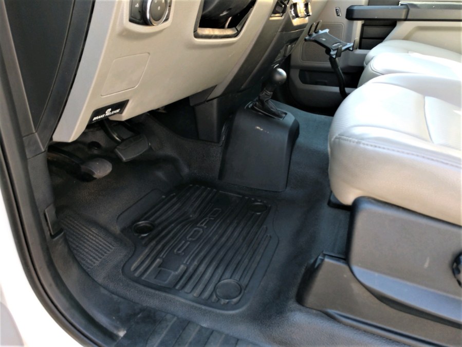 2017 Ford Super Duty F-250 SRW XL 4WD Reg Cab 8'' Box, available for sale in COPIAGUE, New York | Warwick Auto Sales Inc. COPIAGUE, New York 2017 Ford Super Duty F-250 SRW XL 4WD Reg Cab 8'' Box, available for sale in COPIAGUE, New York | Warwick Auto Sales Inc. COPIAGUE, New York