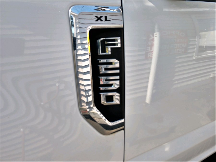 2017 Ford Super Duty F-250 SRW XL 4WD Reg Cab 8'' Box, available for sale in COPIAGUE, New York | Warwick Auto Sales Inc. COPIAGUE, New York 2017 Ford Super Duty F-250 SRW XL 4WD Reg Cab 8'' Box, available for sale in COPIAGUE, New York | Warwick Auto Sales Inc. COPIAGUE, New York