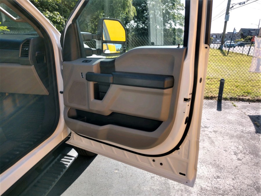 2017 Ford Super Duty F-250 SRW XL 4WD Reg Cab 8'' Box, available for sale in COPIAGUE, New York | Warwick Auto Sales Inc. COPIAGUE, New York 2017 Ford Super Duty F-250 SRW XL 4WD Reg Cab 8'' Box, available for sale in COPIAGUE, New York | Warwick Auto Sales Inc. COPIAGUE, New York