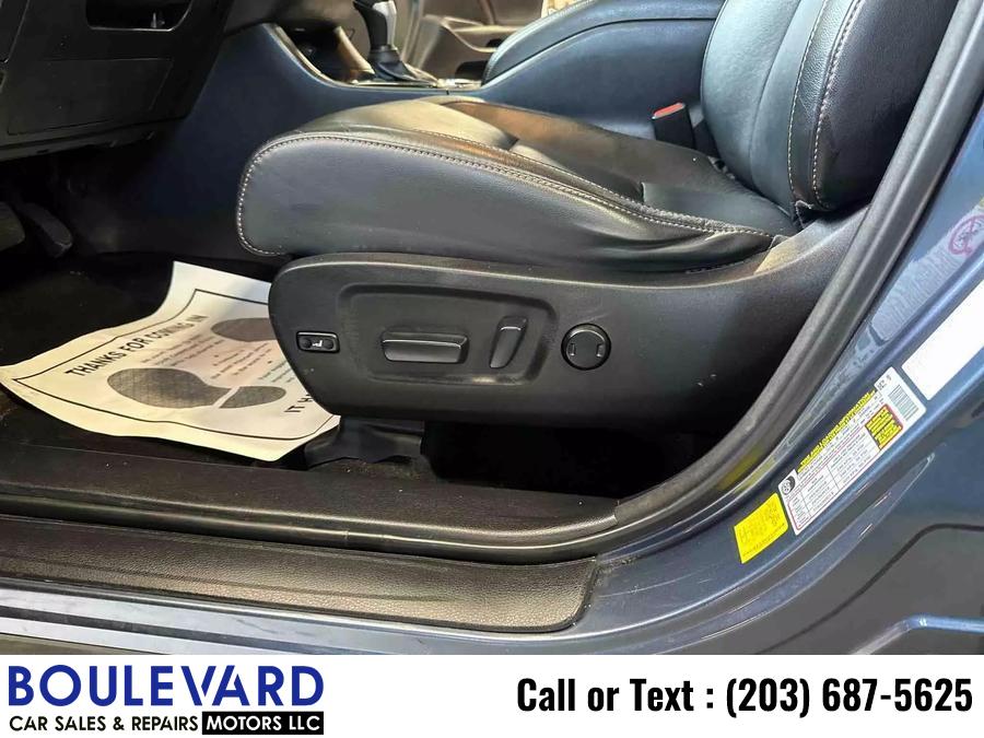 2014 Toyota Highlander XLE Sport Utility 4D, available for sale in New Haven, Connecticut | Boulevard Motors LLC. New Haven, Connecticut 2014 Toyota Highlander XLE Sport Utility 4D, available for sale in New Haven, Connecticut | Boulevard Motors LLC. New Haven, Connecticut