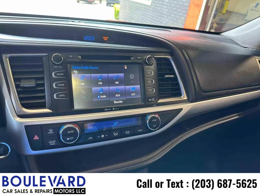 2014 Toyota Highlander XLE Sport Utility 4D, available for sale in New Haven, Connecticut | Boulevard Motors LLC. New Haven, Connecticut 2014 Toyota Highlander XLE Sport Utility 4D, available for sale in New Haven, Connecticut | Boulevard Motors LLC. New Haven, Connecticut