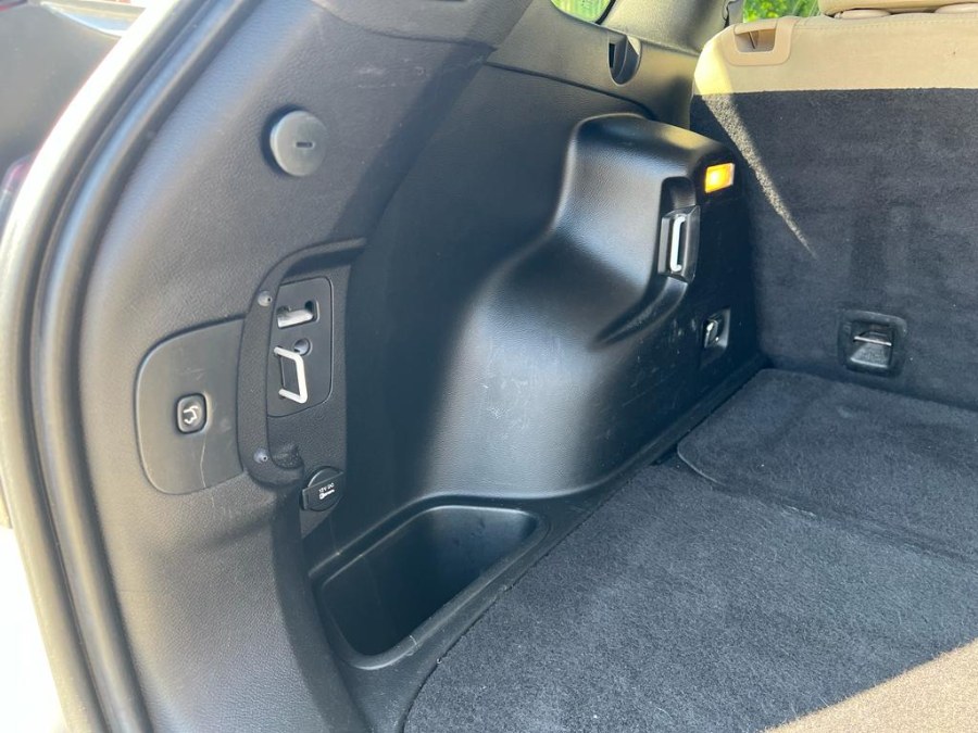 2015 Jeep Cherokee 4WD 4dr Latitude, available for sale in Peabody, Massachusetts | New Star Motors. Peabody, Massachusetts 2015 Jeep Cherokee 4WD 4dr Latitude, available for sale in Peabody, Massachusetts | New Star Motors. Peabody, Massachusetts