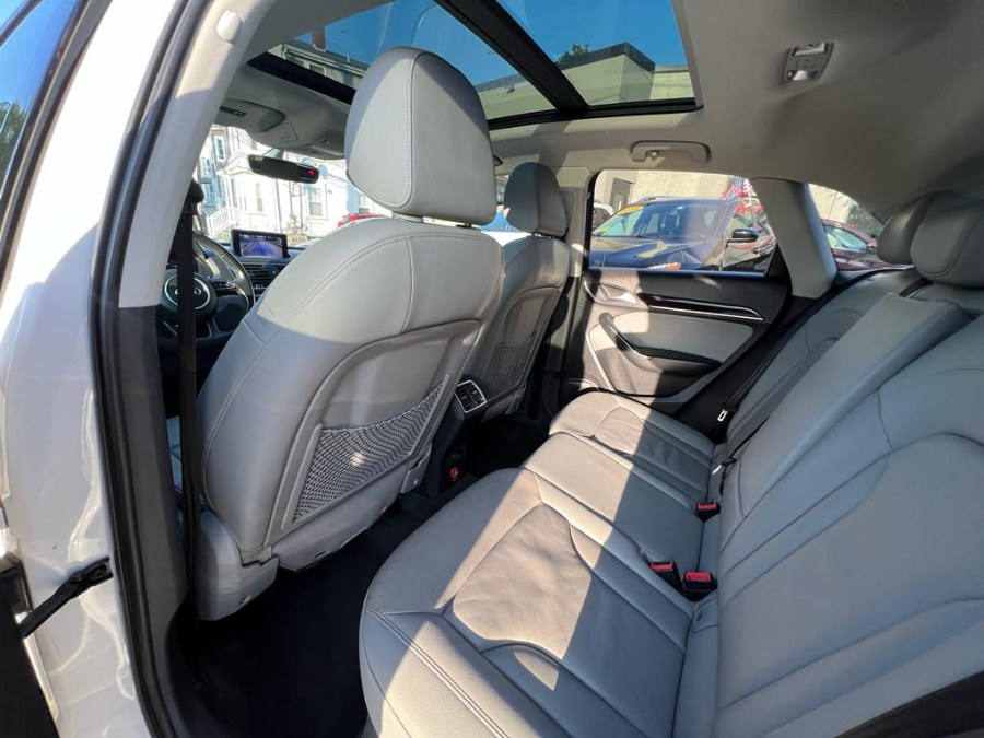 2016 Audi Q3 quattro 4dr Prestige, available for sale in Peabody, Massachusetts | New Star Motors. Peabody, Massachusetts 2016 Audi Q3 quattro 4dr Prestige, available for sale in Peabody, Massachusetts | New Star Motors. Peabody, Massachusetts
