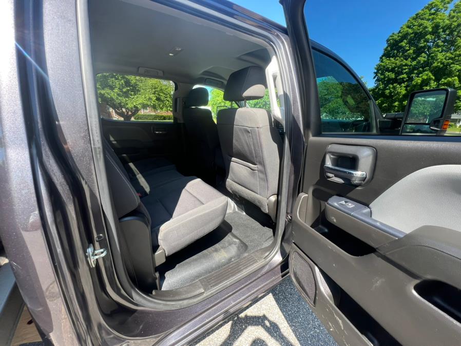 2016 Chevrolet Silverado 3500HD 4WD Crew Cab 171.5" WB, 59.06" CA WT, available for sale in Waterbury, Connecticut | Platinum Auto Care. Waterbury, Connecticut 2016 Chevrolet Silverado 3500HD 4WD Crew Cab 171.5" WB, 59.06" CA WT, available for sale in Waterbury, Connecticut | Platinum Auto Care. Waterbury, Connecticut