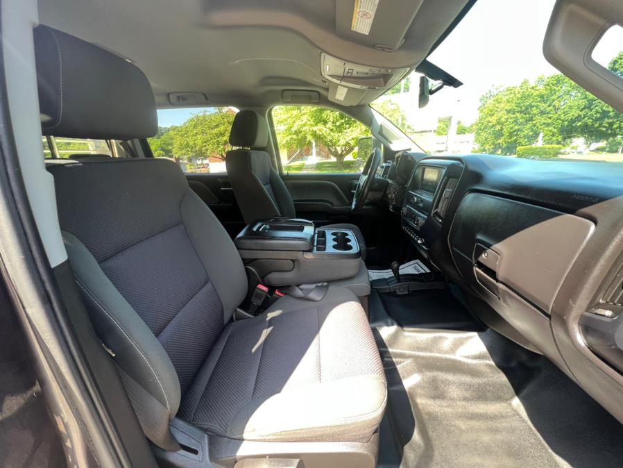 2016 Chevrolet Silverado 3500HD 4WD Crew Cab 171.5" WB, 59.06" CA WT, available for sale in Waterbury, Connecticut | Platinum Auto Care. Waterbury, Connecticut 2016 Chevrolet Silverado 3500HD 4WD Crew Cab 171.5" WB, 59.06" CA WT, available for sale in Waterbury, Connecticut | Platinum Auto Care. Waterbury, Connecticut