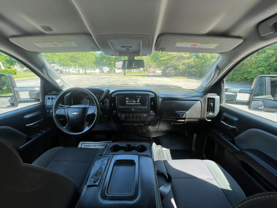 2016 Chevrolet Silverado 3500HD 4WD Crew Cab 171.5" WB, 59.06" CA WT, available for sale in Waterbury, Connecticut | Platinum Auto Care. Waterbury, Connecticut 2016 Chevrolet Silverado 3500HD 4WD Crew Cab 171.5" WB, 59.06" CA WT, available for sale in Waterbury, Connecticut | Platinum Auto Care. Waterbury, Connecticut