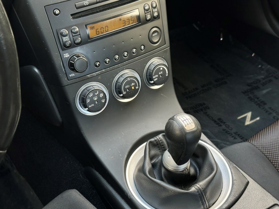2005 Nissan 350Z 2dr Cpe Manual, available for sale in Corona, California | Green Light Auto. Corona, California 2005 Nissan 350Z 2dr Cpe Manual, available for sale in Corona, California | Green Light Auto. Corona, California
